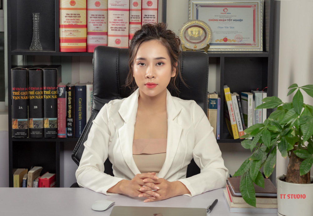 Khởi đầu của cái tên Julie Nguyễn CEO